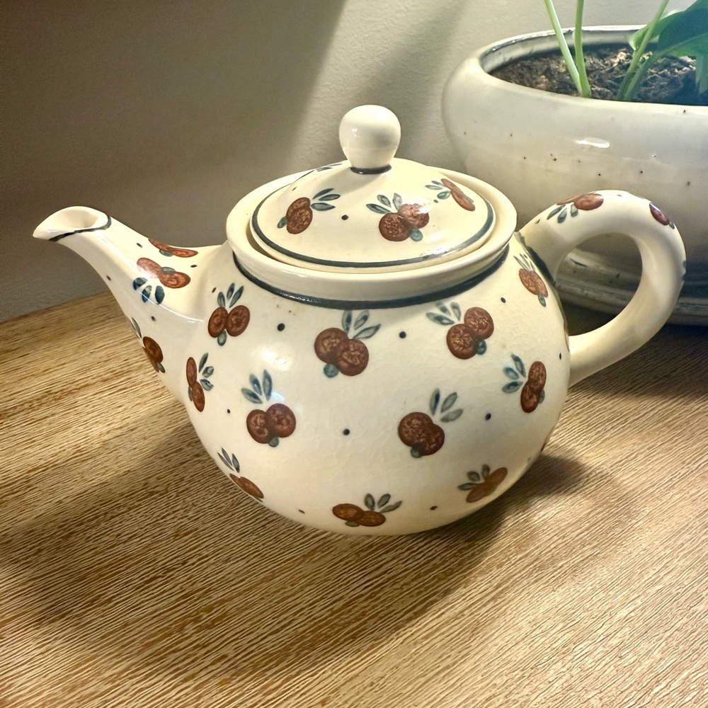 Bolesławiec Polish Pottery Teapot, cream with cherry pattern 9”